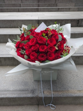 Classic Rose Bouquet